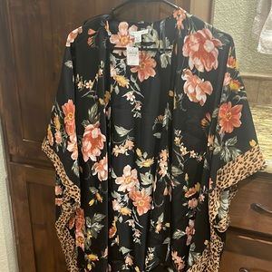 American Eagle Kimono